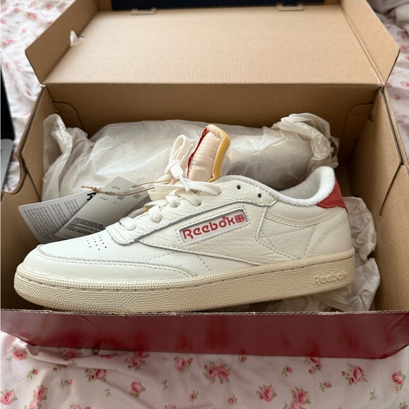 Reebok Club C Vintage Sneaker - Picture 1 of 3